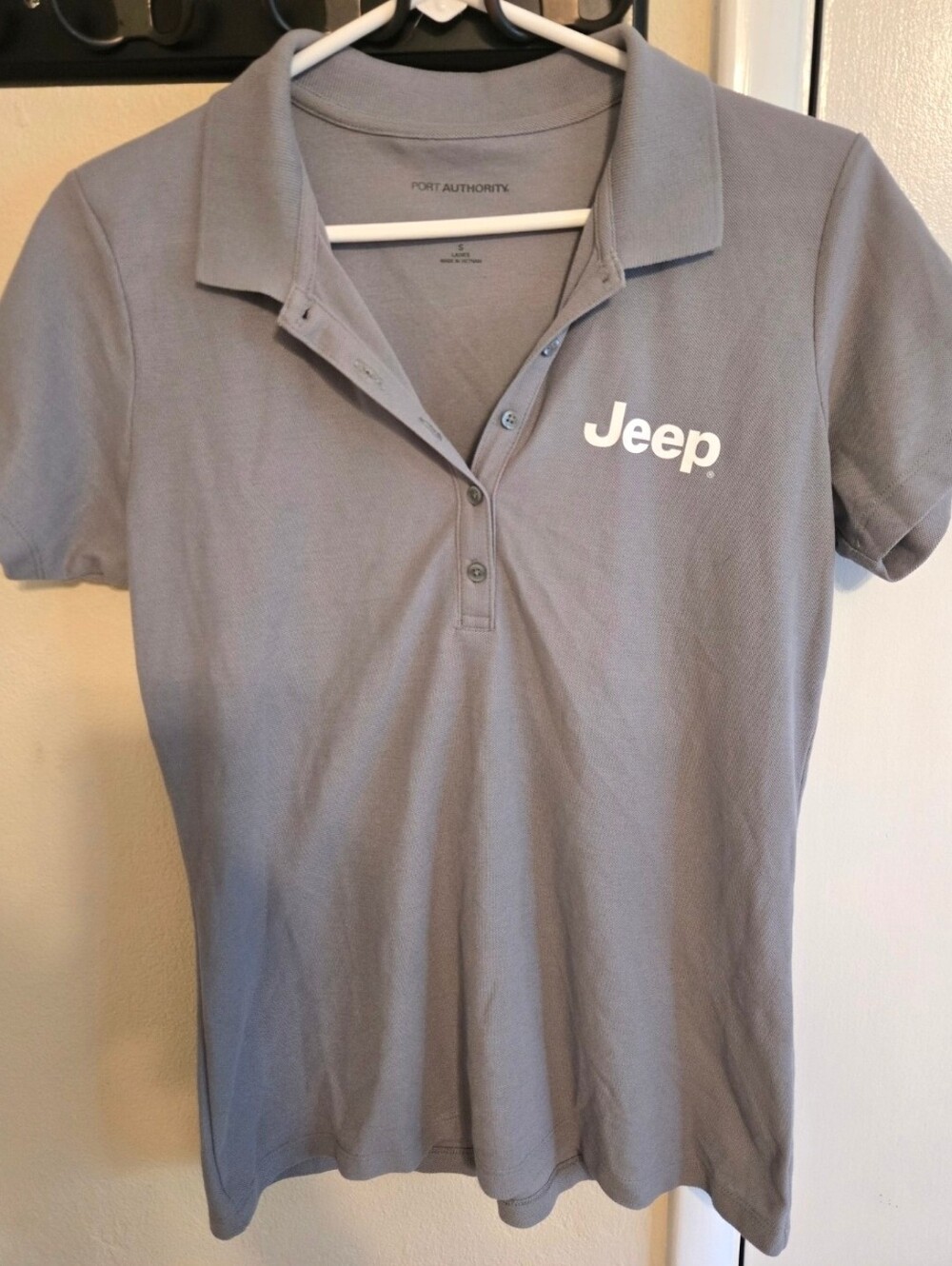 Jeep Gray Polo Shirt with White Logo Woman Size Small